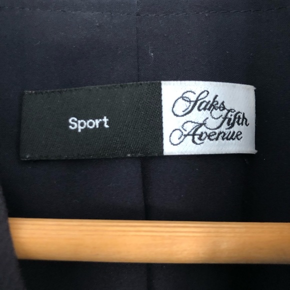 Saks Fifth Avenue jacket size 2 - Picture 3 of 4